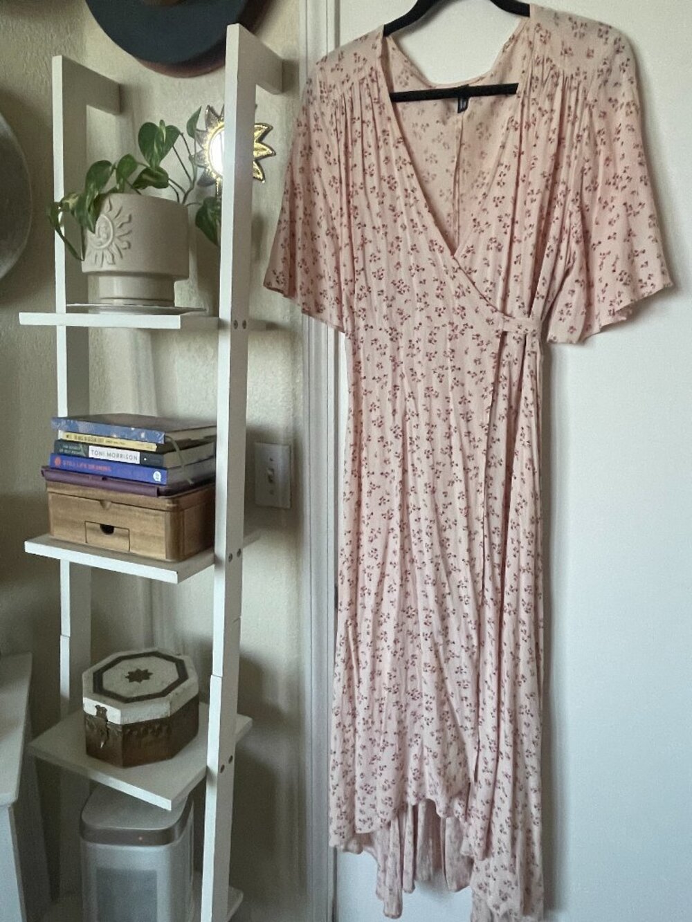 Nobody's Child Pink Ditsy Floral Wrap Midi Dress Flutter Sleeve UK 14